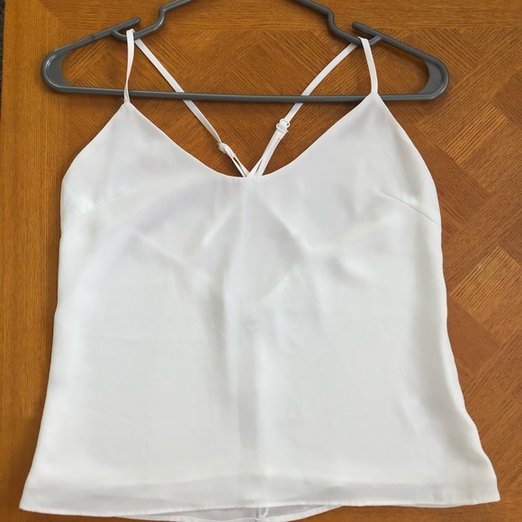 Aritzia White Top - Picture 1 of 2